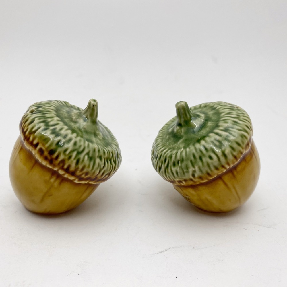 Linens-N-Things Acorn Ceramic Fall Harvest Salt and Pepper‎ Shakers Brown Green